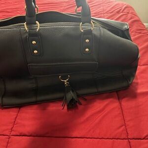Elegant Black Leather Handbag